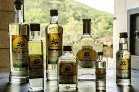 KIT AGUARDENTE UNIAO CARVALHEIRA C/4 200ml
