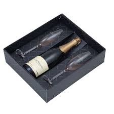 KIT ESPUMANTE CASA VALDUGA DEMI SECO+2 TACAS